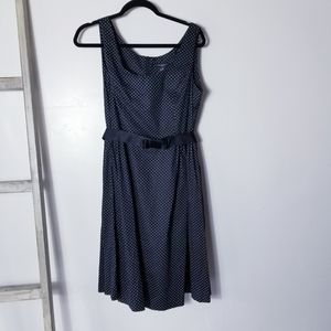 NWT COURTENAY BLACK AND WHITE POLKA DOT REMOVABLE BLACK BELT WITH BOW SIZE 10